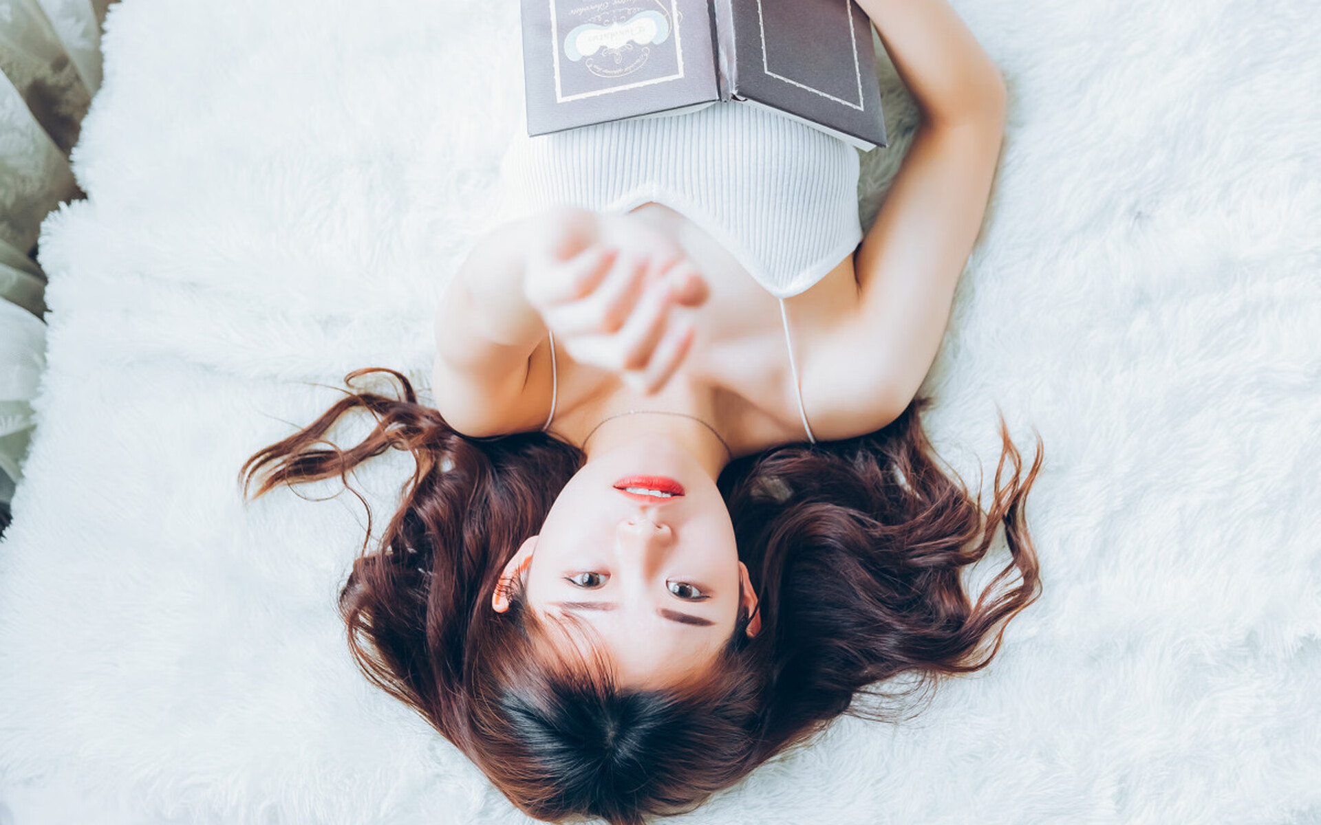 塞维利亚连续取胜,强化西甲竞争力