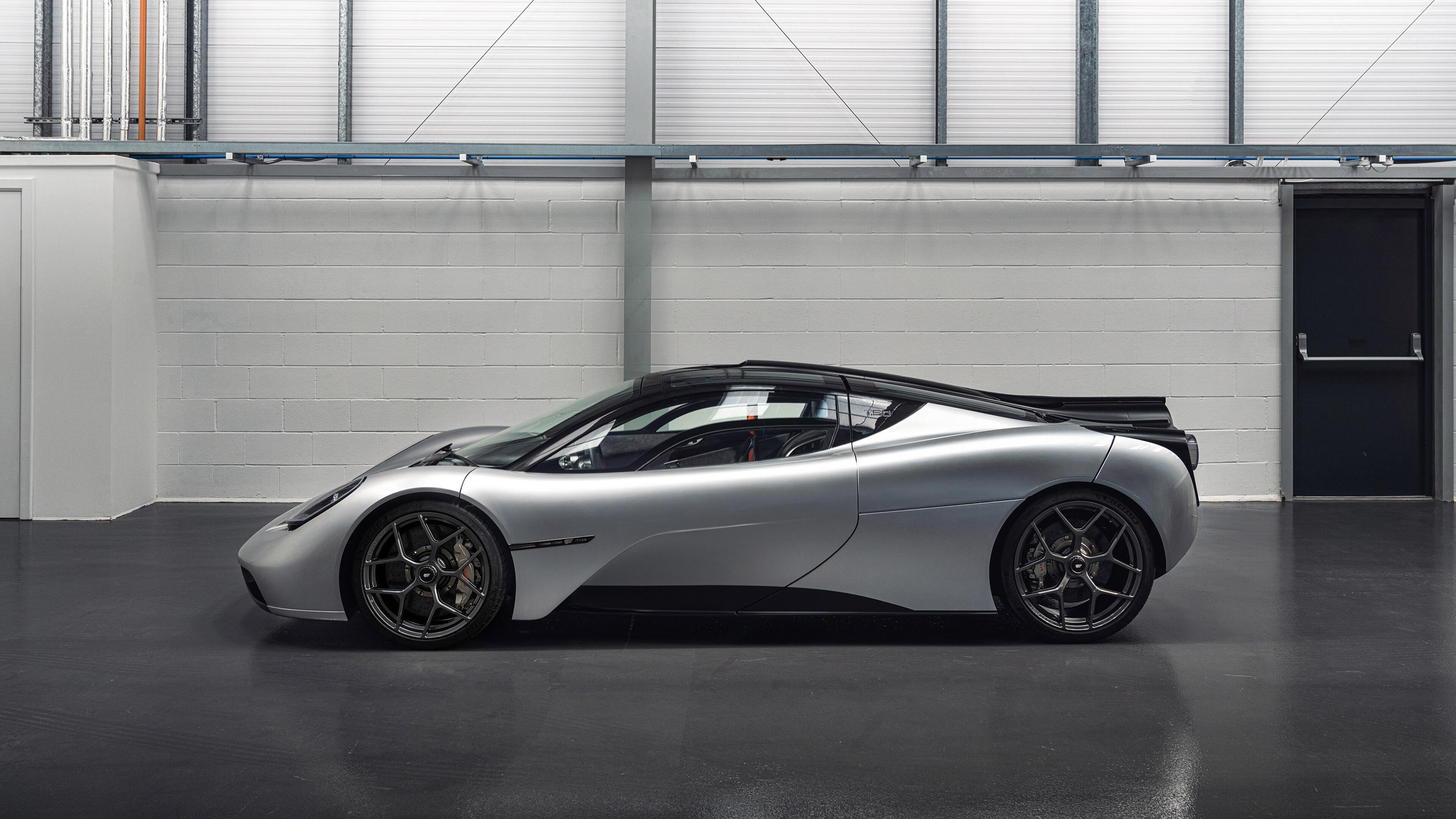 九游下载中心-澳大利亚男子橄榄球赛事吸引国际观众，澳大利亚英式橄榄球联赛