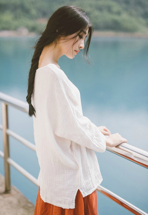 九游网页版入口-雷霆主帅公开称赞新秀努力与成长令人欣慰，雷霆队主帅